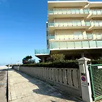 M146 - Marcelli, Bilocale Fronte Mare Con Ampio Terrazzo Apartment Marcelli