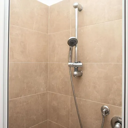 M146 - Marcelli, Bilocale Fronte Mare Con Ampio Terrazzo Appartamento *