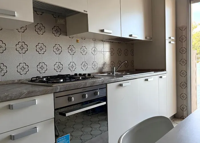 M146 - Marcelli, Bilocale Fronte Mare Con Ampio Terrazzo * Marcelli